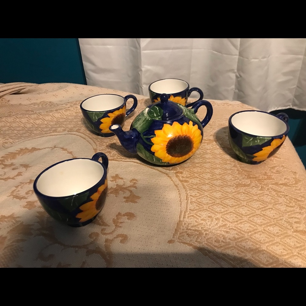 Sunflower Tea pot set